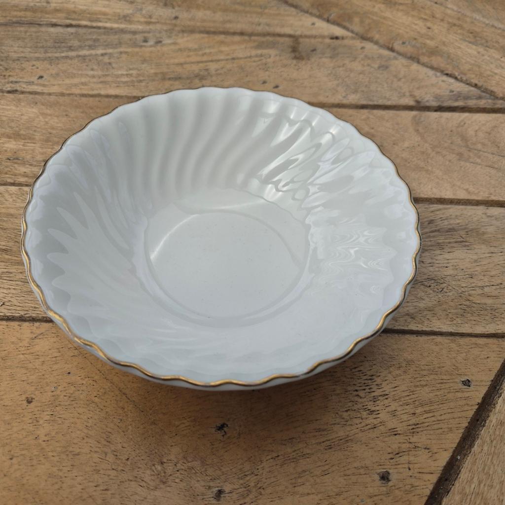 Wedgwood Gold Chelsea Kom - Puntgaaf als nieuw, Ophalen of Verzenden