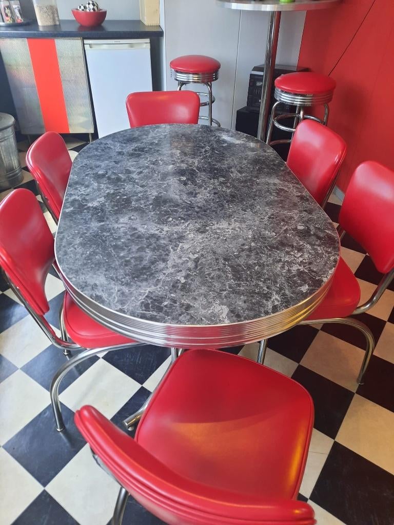 retro vintage  tafel en stoelen, Ophalen, Gebruikt, 100 tot 150 cm, American retro style