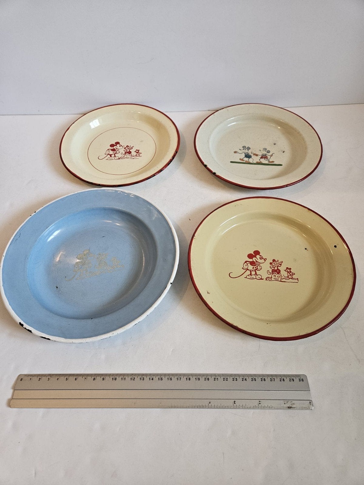 Vintage emaille borden met Mickey Mouse figuren, Ophalen of Verzenden