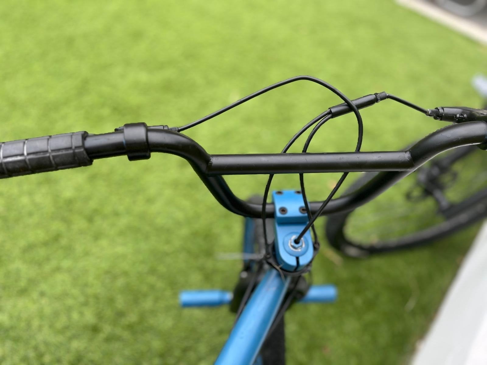Tornado BMW BMX Fiets - Blauw/Zwart, Gebruikt, Staal, Velgrem, Stuur 360° draaibaar