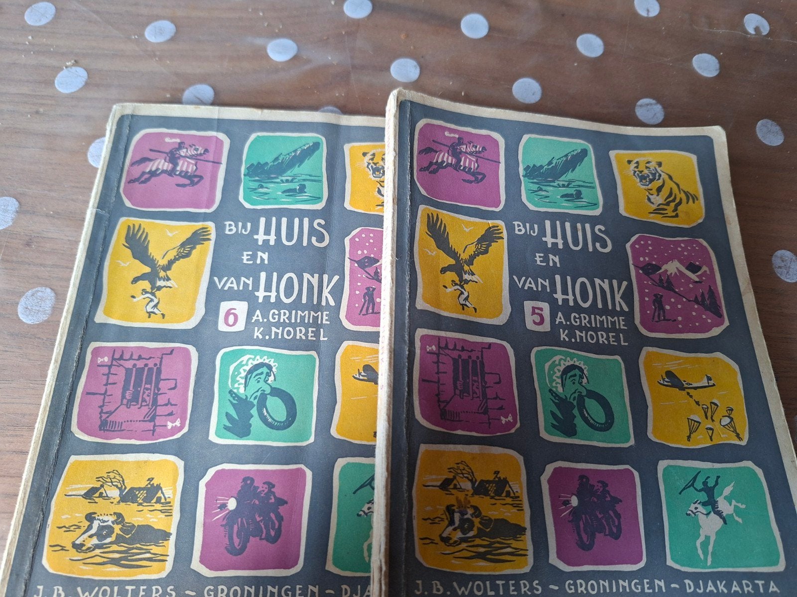 2 oude leerboekjes "Bij Huis en van Honk" A. Grimme K. Morel, Ophalen of Verzenden, Gelezen, Overige niveaus, A. Grimme, K. Morel