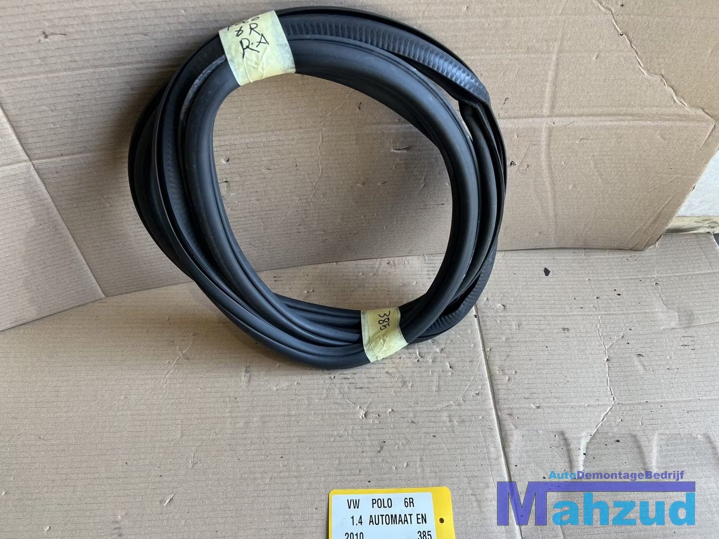 VW POLO 6R rechts achter deurrubber 2009-2016, Gebruikt, Volkswagen, Volkswagen AG, Berliner Ring 2
38440  Wolfsburg, DE