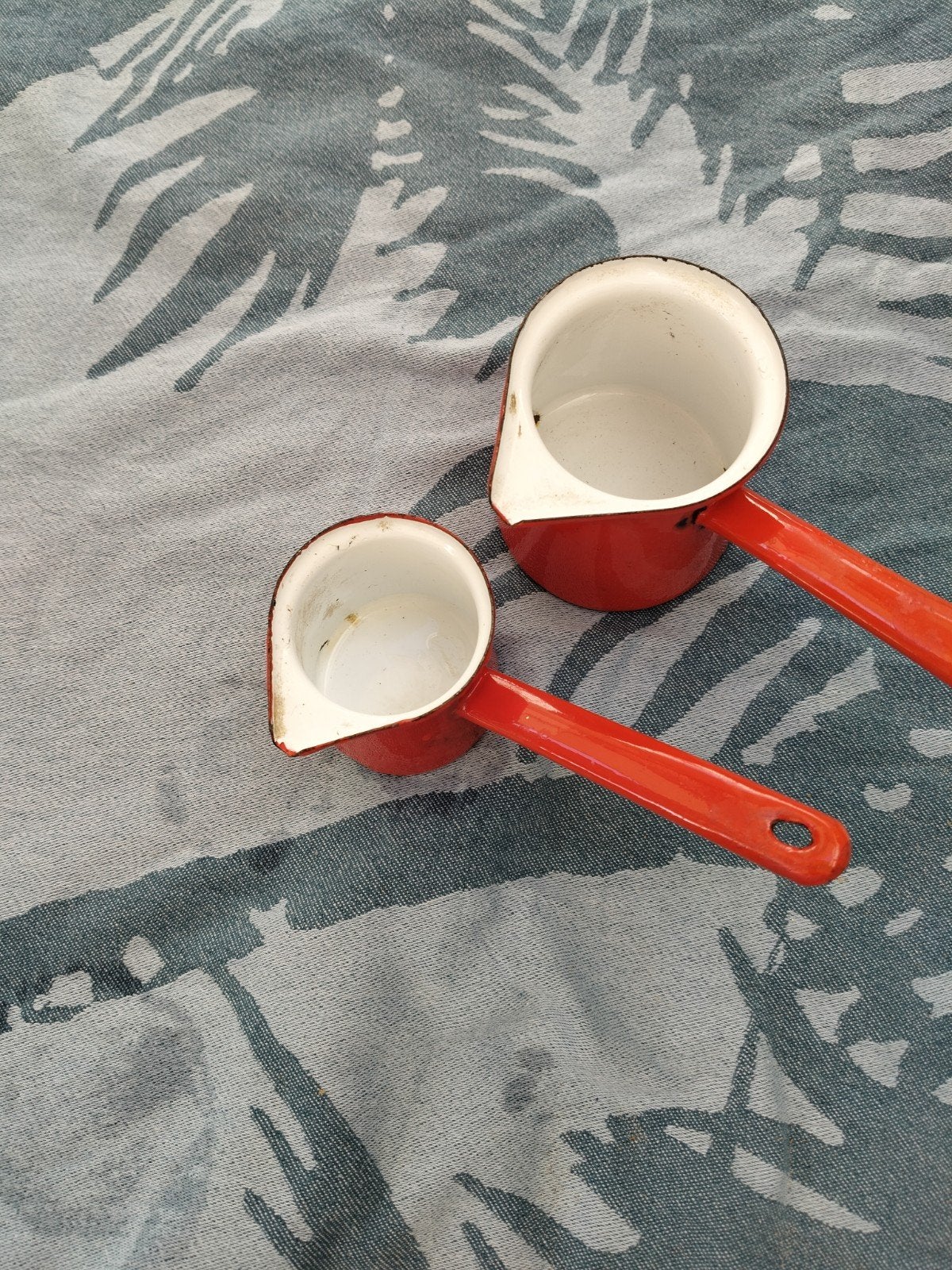 Set van 2 vintage rode emaille steelpannen, Ophalen of Verzenden