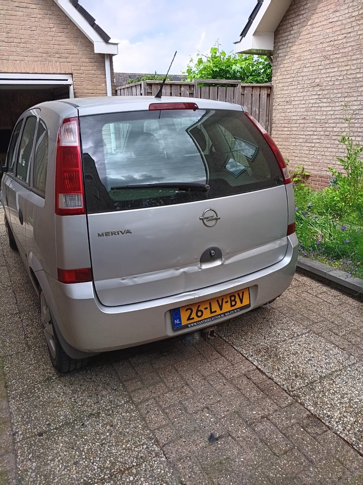 Opel Meriva 1.6 – 2003 – 228.821 km – geen APK, 4 cilinders, Origineel Nederlands, 1200 kg, Handgeschakeld