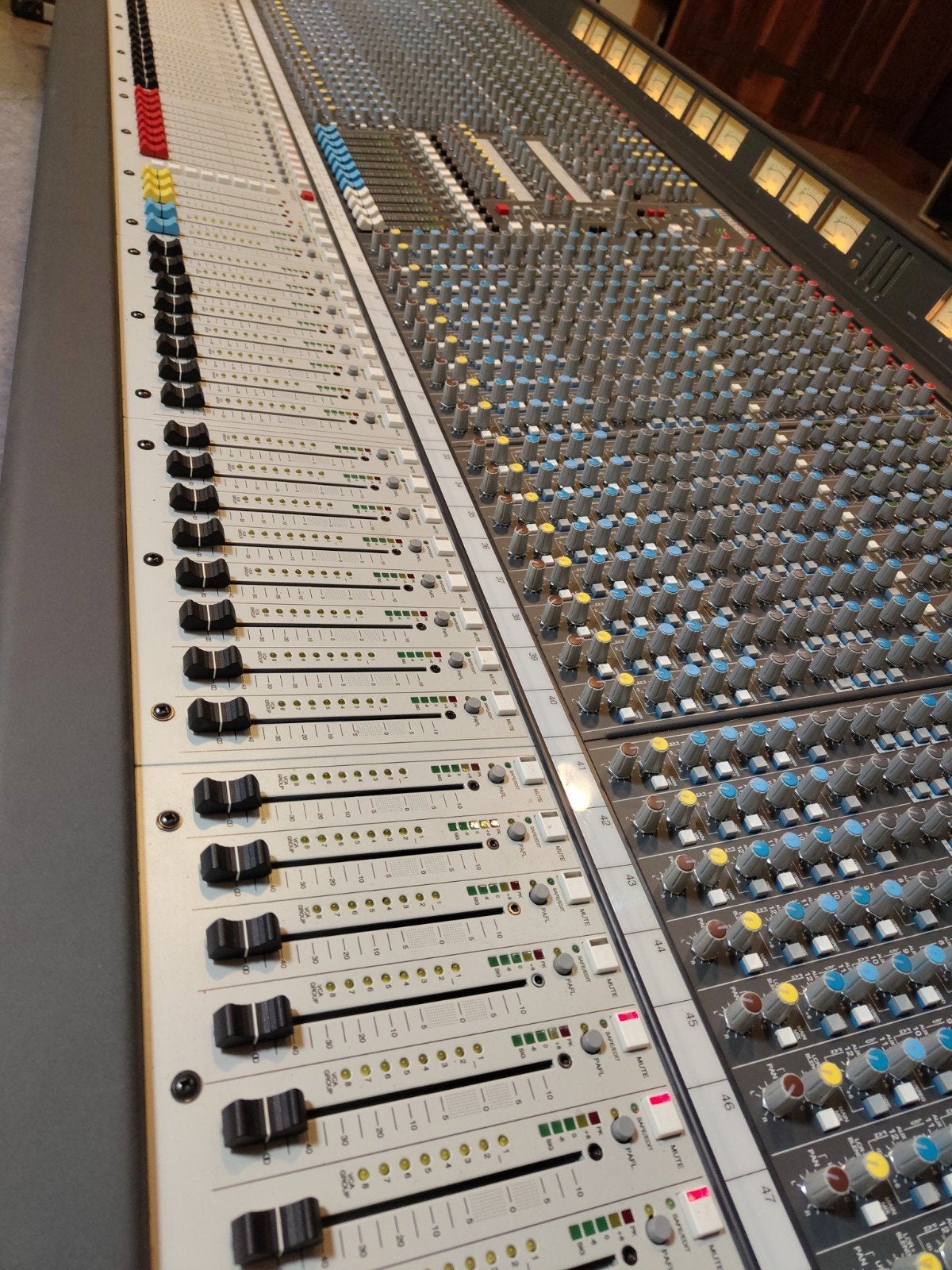 Allen & Heath ML4000 Mengpaneel - 48 kanalen met multicable, Muziek en Instrumenten, Ophalen, Gebruikt, 20 kanalen of meer, Microfooningang
