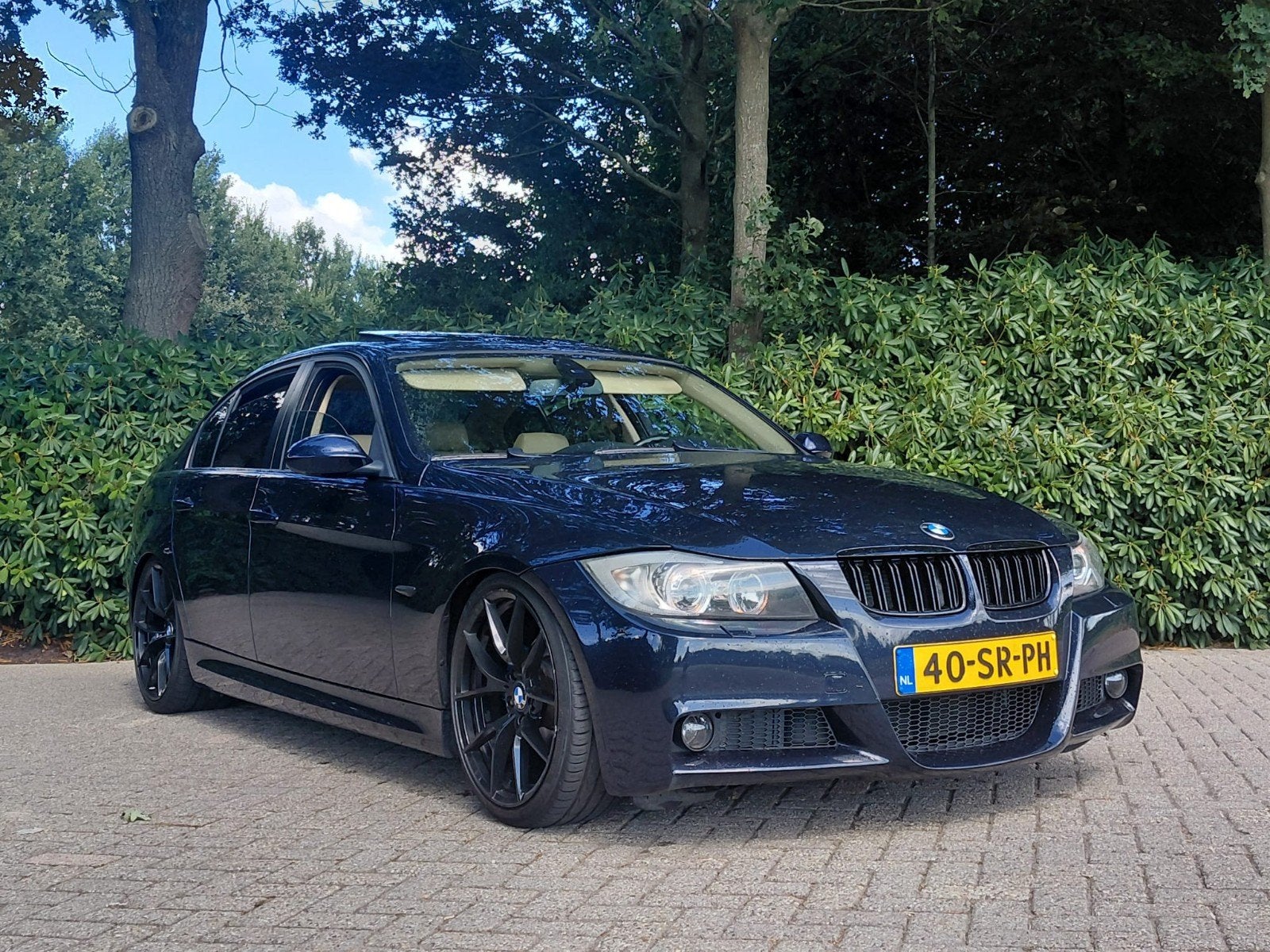 BMW 325i e90 Origineel Nederlands, Auto's, Automaat, 745 kg, Achterwielaandrijving, Beige