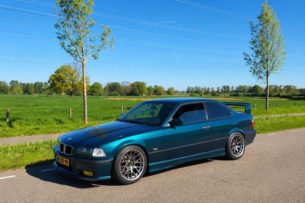 BMW E36 325 coupe handbak 178.000 km NAP, Auto's, Particulier, Te koop
