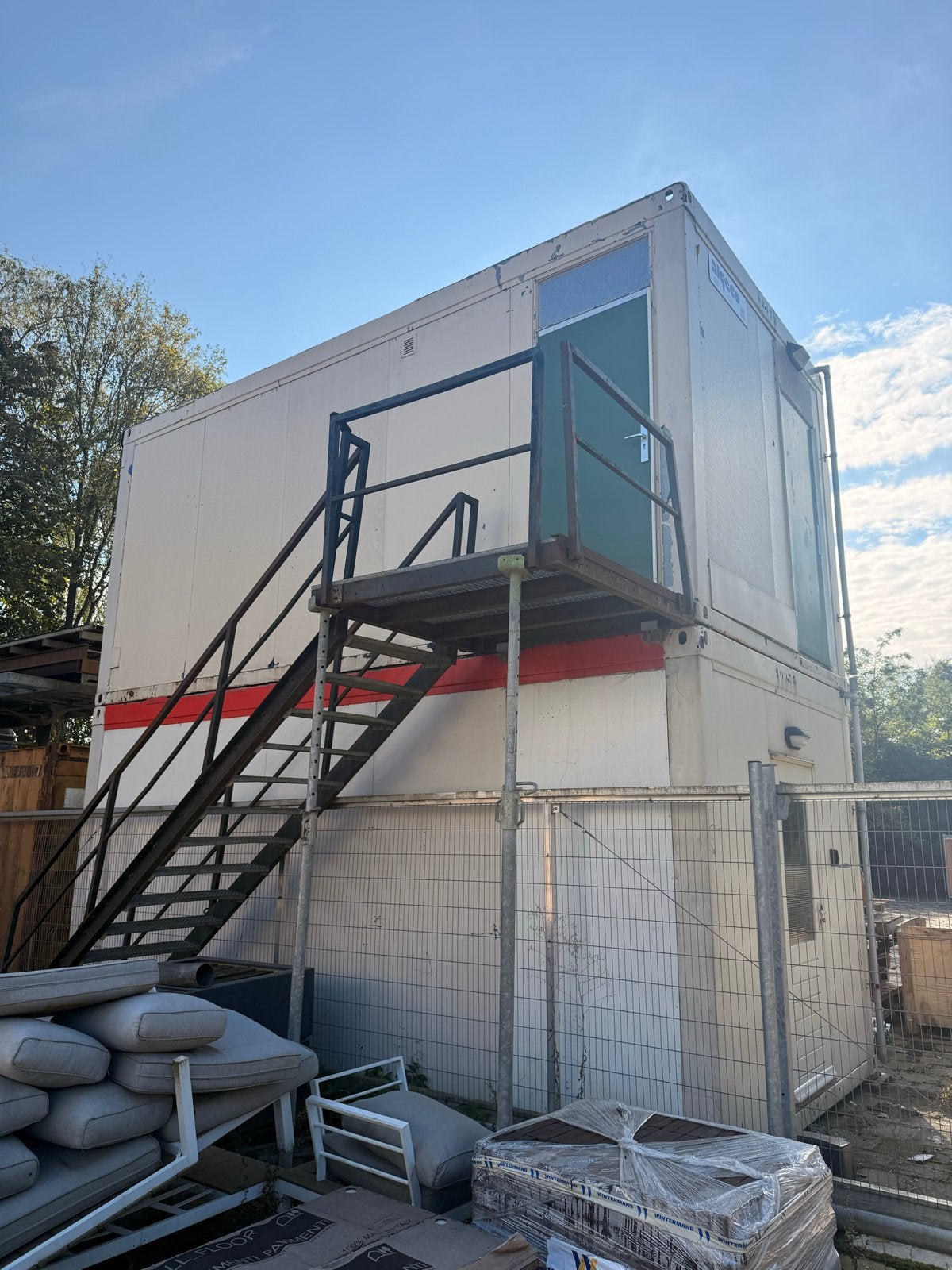 2 Kantoorunits (3x6m) met airco, keuken en toilet, Ophalen