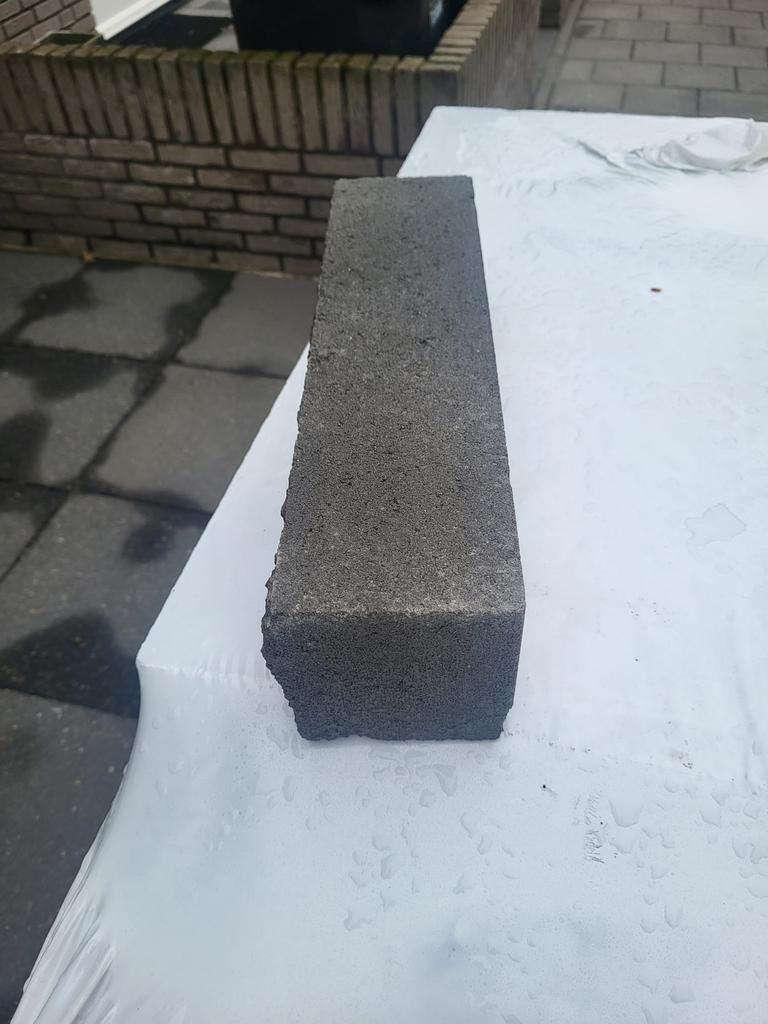 Wallblock Split 10x10x40 Grijs, Ophalen, Zo goed als nieuw, Minder dan 100 cm, Minder dan 25 cm