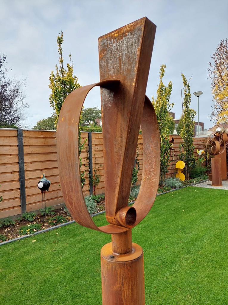 Mooi abstract Cortenstaal sculptuur | Christiaan, Ophalen, Zo goed als nieuw