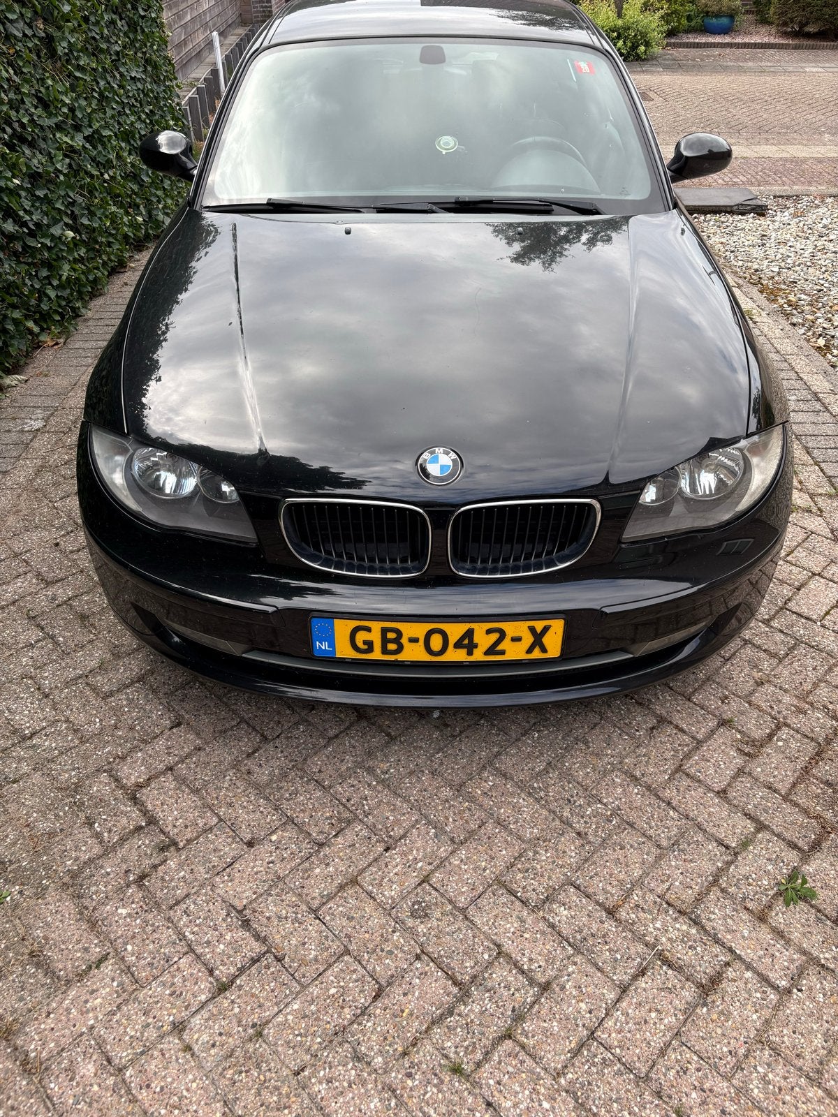 BMW 1-Serie 1.6 I 116 3DR 2008 Zwart, 1-Serie, 4 cilinders, 1200 kg, Particulier