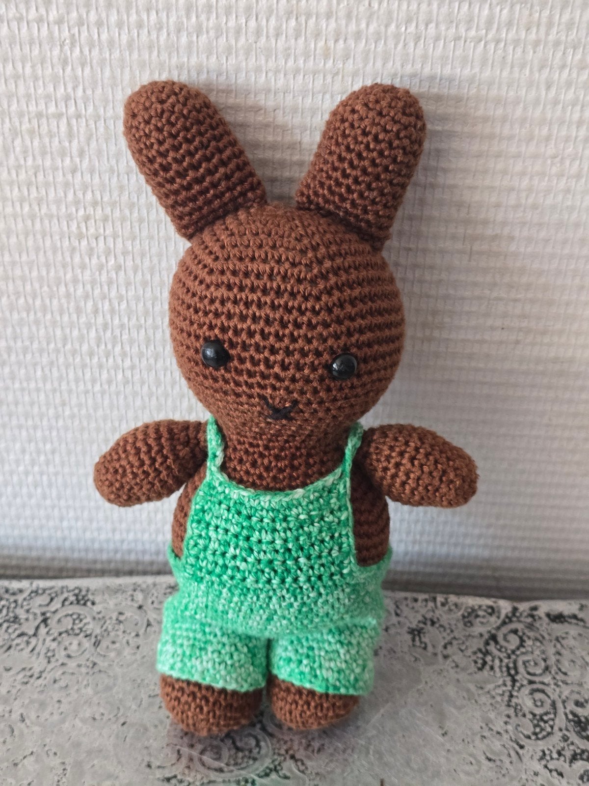 Gehaakte Konijn Knuffel met Groene Salopette, Overige merken, Overige karakters, Handgemaakt, Konijn