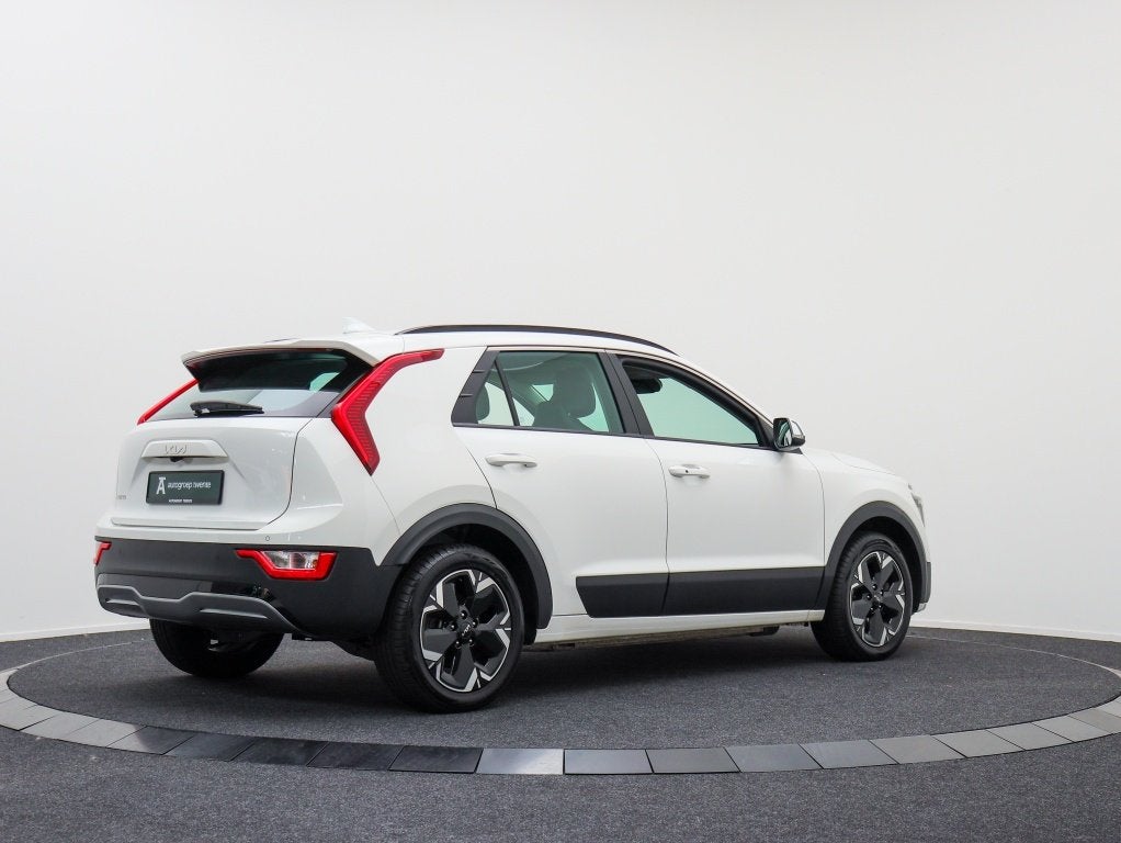 Kia Niro EV DynamicLine 64.8 kWh | Stoelverwarming | Draadlo, Auto's, 1657 kg, Wit, 360 min, 204 pk
