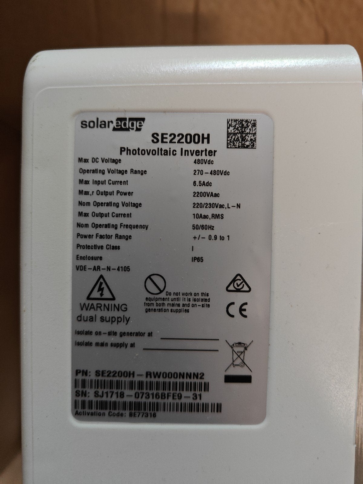SolarEdge SE2200H HD Wave Omvormer - Zo goed als nieuw, Doe-het-zelf en Verbouw, Zonnepanelen en Toebehoren, Ophalen of Verzenden