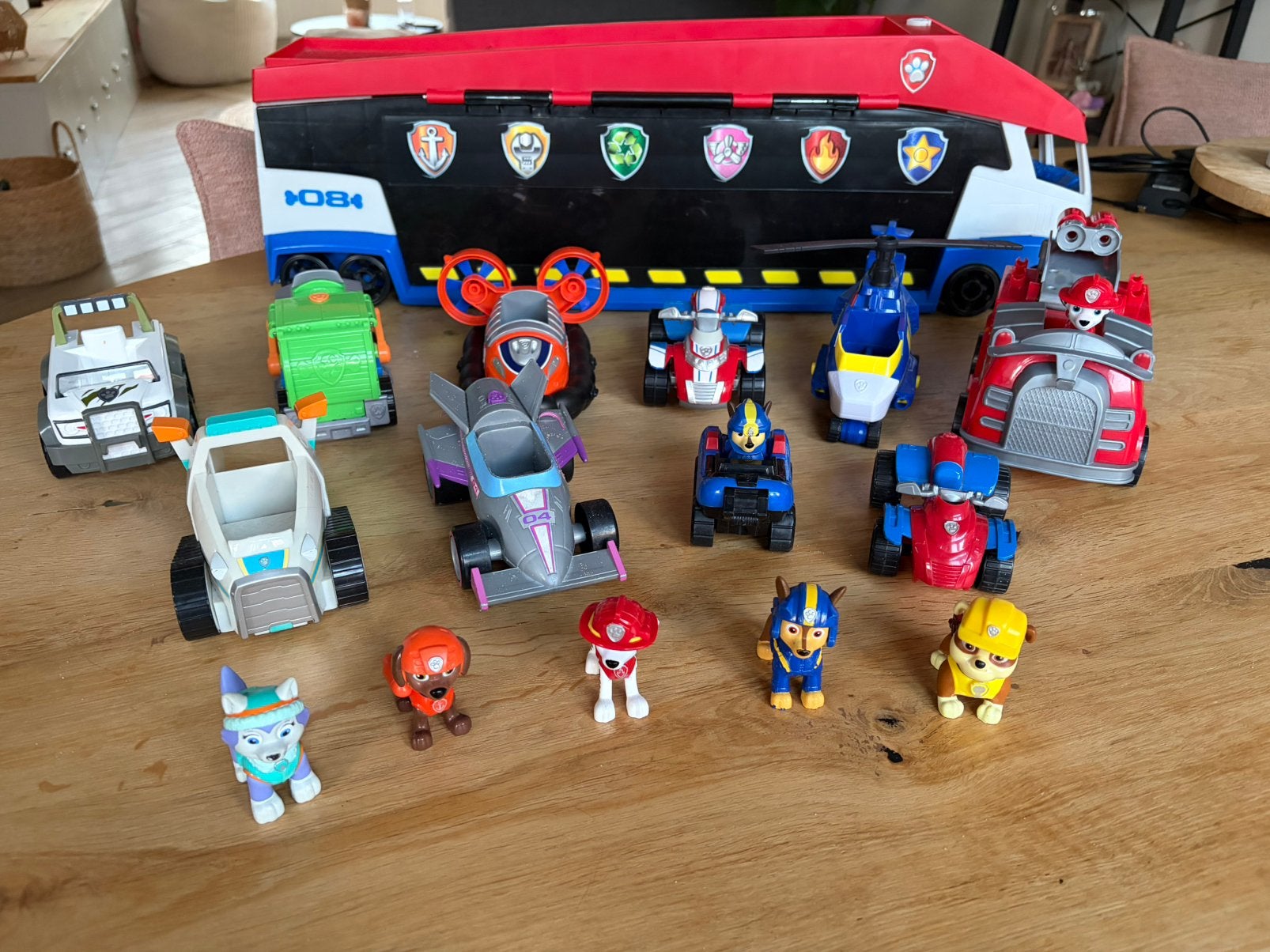 PAW Patrol patroller truck met auto’s en hondjes, Ophalen, Gebruikt
