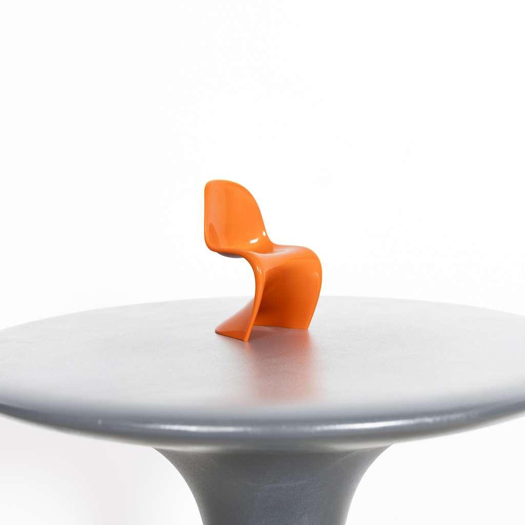 1x Vitra Miniatuur Panton Chair Stoel Oranje Kunststof, Niet ingevuld, Zo goed als nieuw, Niet ingevuld, Niet ingevuld