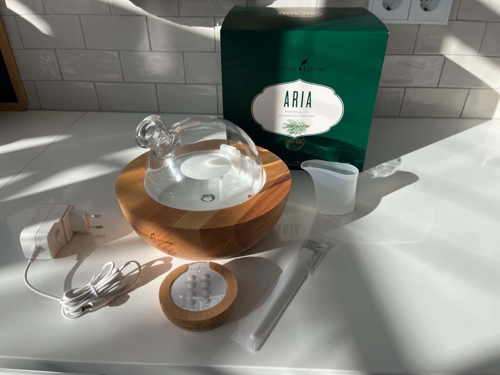 Young Living essential oil ultrasonic diffuser, Ophalen of Verzenden, Nieuw, Aroma