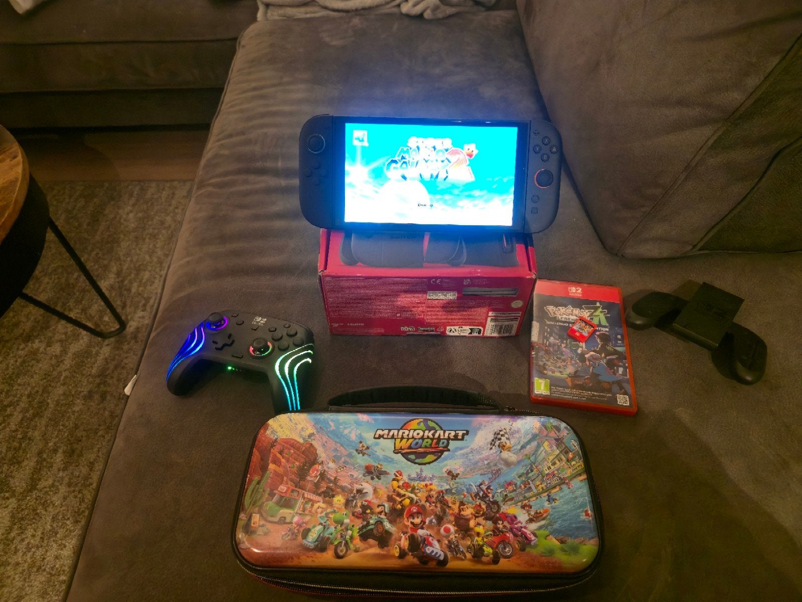 Nintendo Switch 2 met houder, extra controller en games, Ophalen, Met 2 controllers, Switch Original