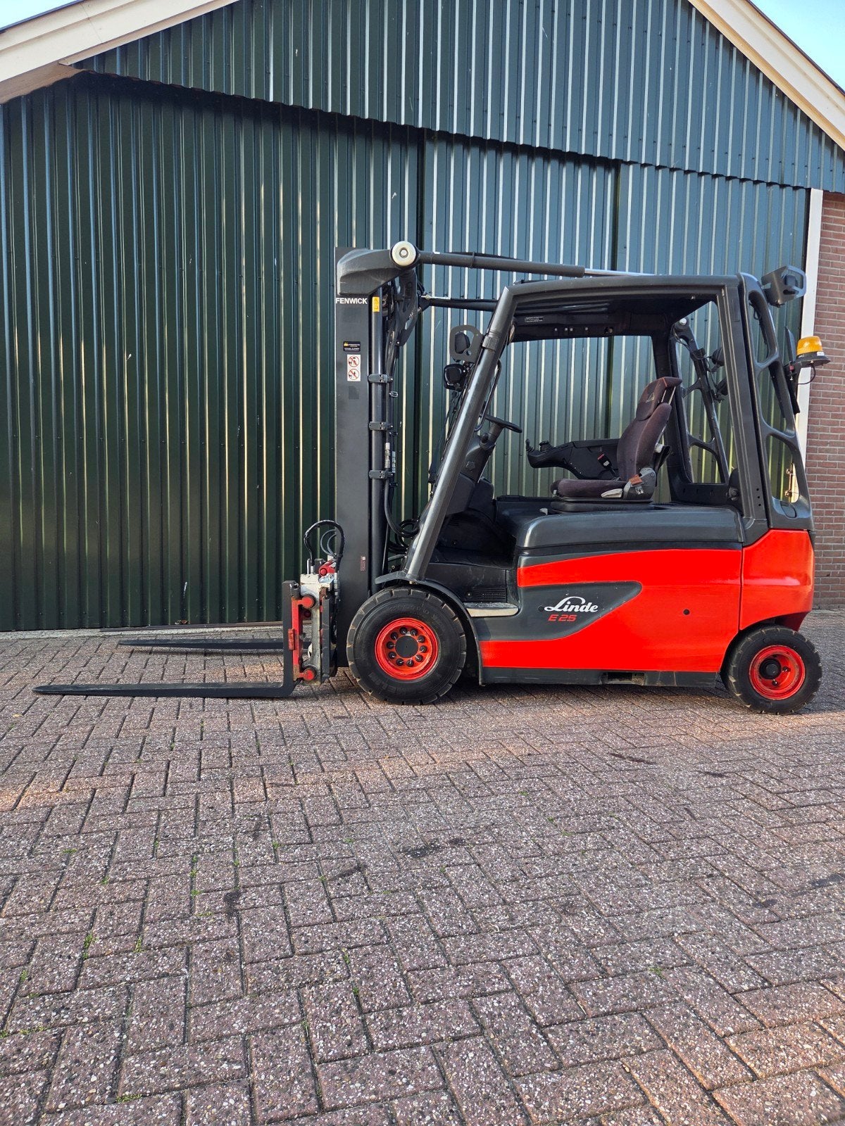 Linde E25 Elektrische Heftruck Triplex Spreider 3060 uur, Linde, Linde, Heftruck, Ophalen of Verzenden