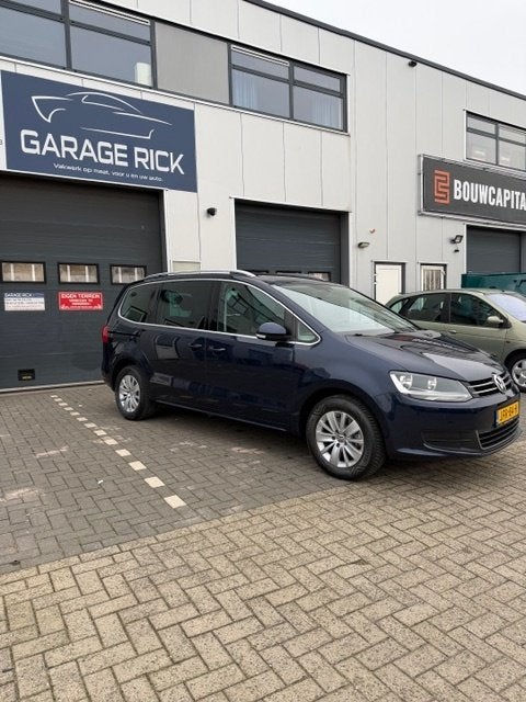Volkswagen Sharan 1.4 TSI Comfort line **NWE APK**, Auto's, Volkswagen, Voorwielaandrijving, 1800 kg, 4 cilinders, Blauw