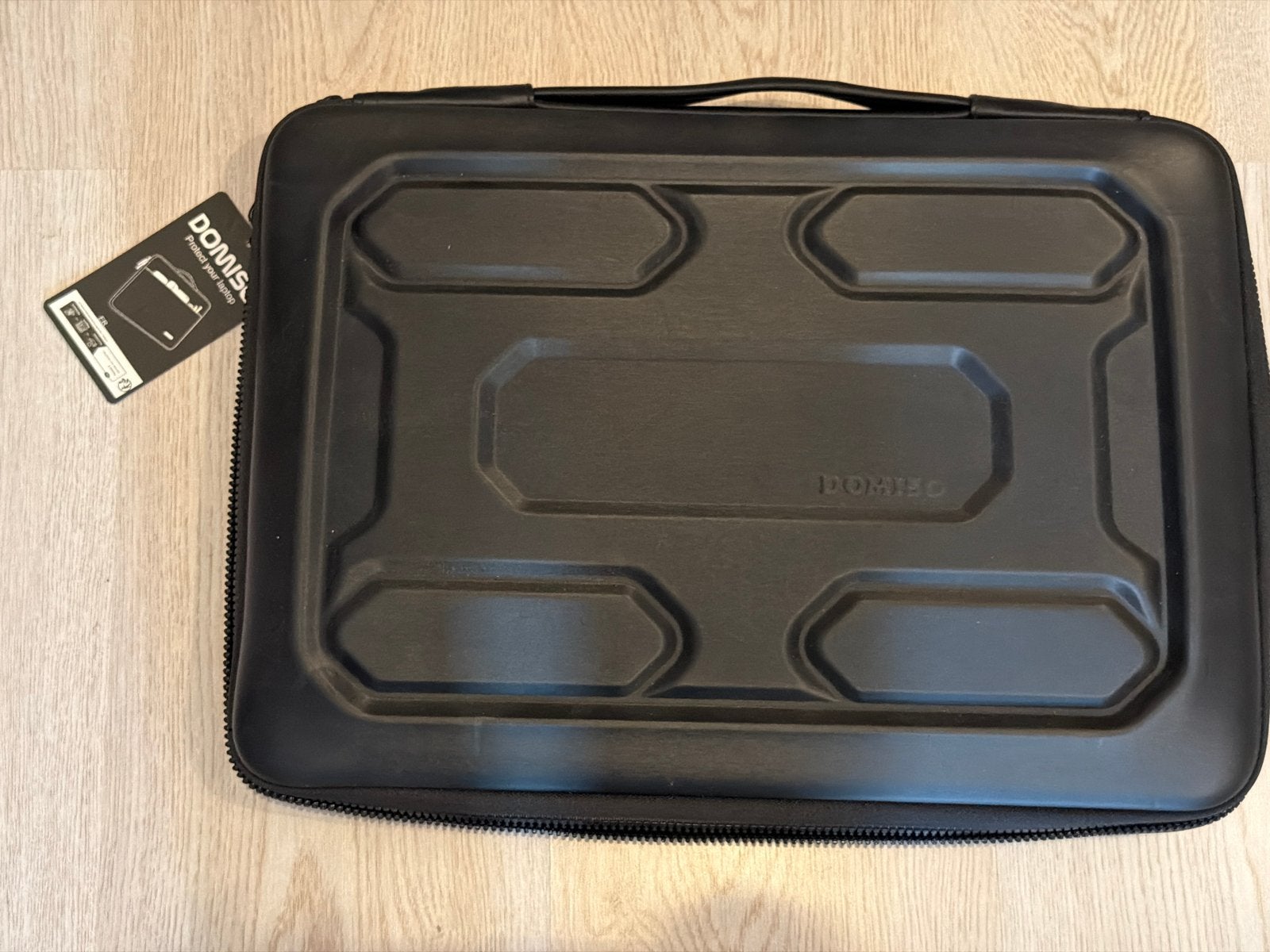 Domiso 17 inch harde laptop hoes - Zwart, Computers en Software, Ophalen of Verzenden, 17 inch of meer, Nieuw