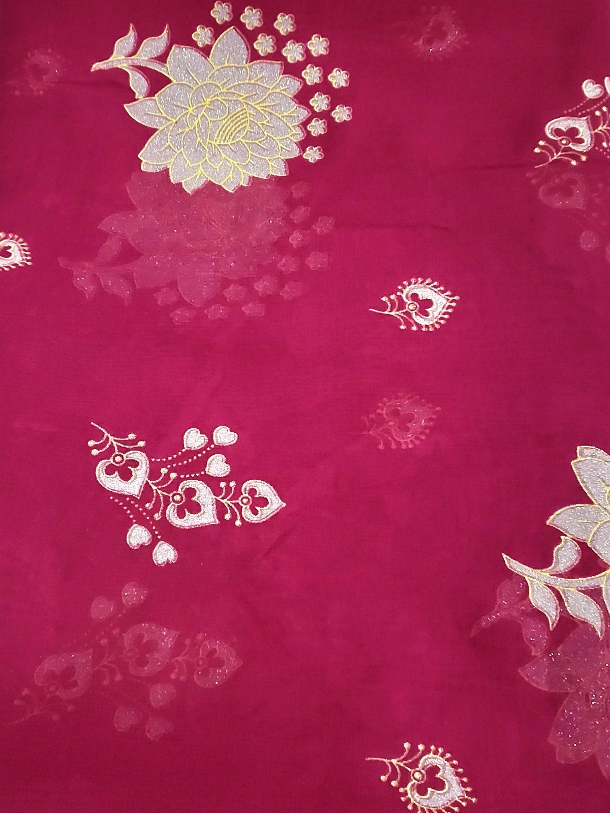 Fuchsiaroze Saree Stof met Bloemenprint en Glitter | NIEUW, Hobby en Vrije tijd, Stoffen en Lappen, Ophalen of Verzenden