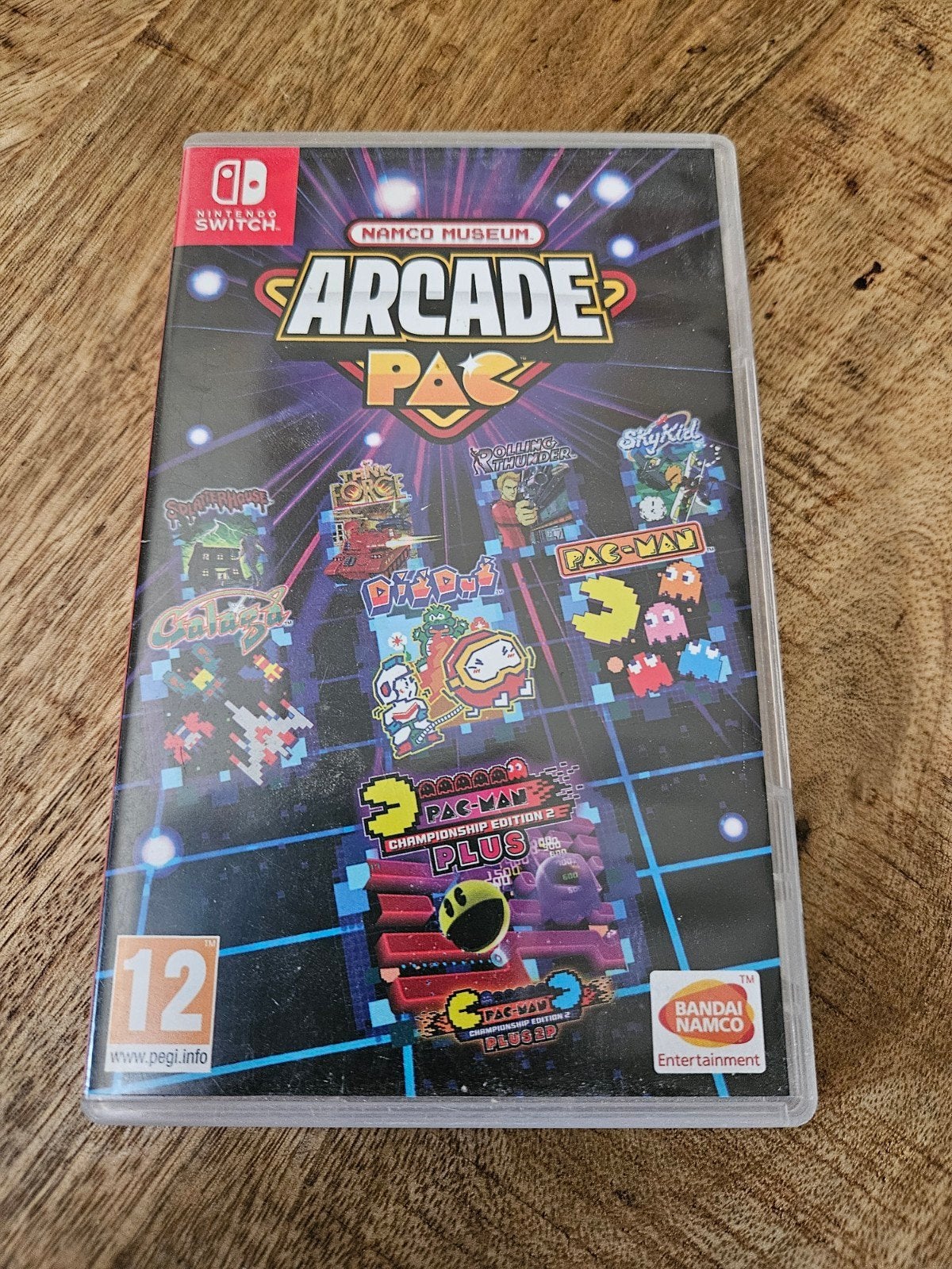 Namco Museum Arcade Pac Nintendo Switch Game, Ophalen of Verzenden, Zo goed als nieuw, Met games