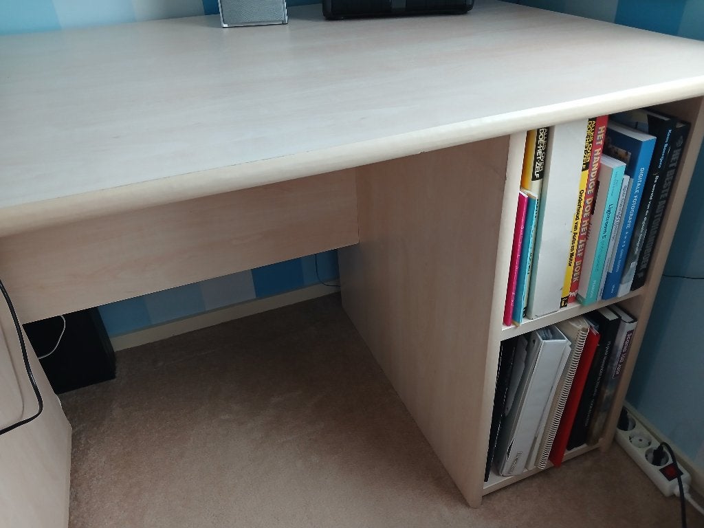 Mooi bureau, Huis en Inrichting, Bureaus, Ophalen, Zo goed als nieuw, Overige typen