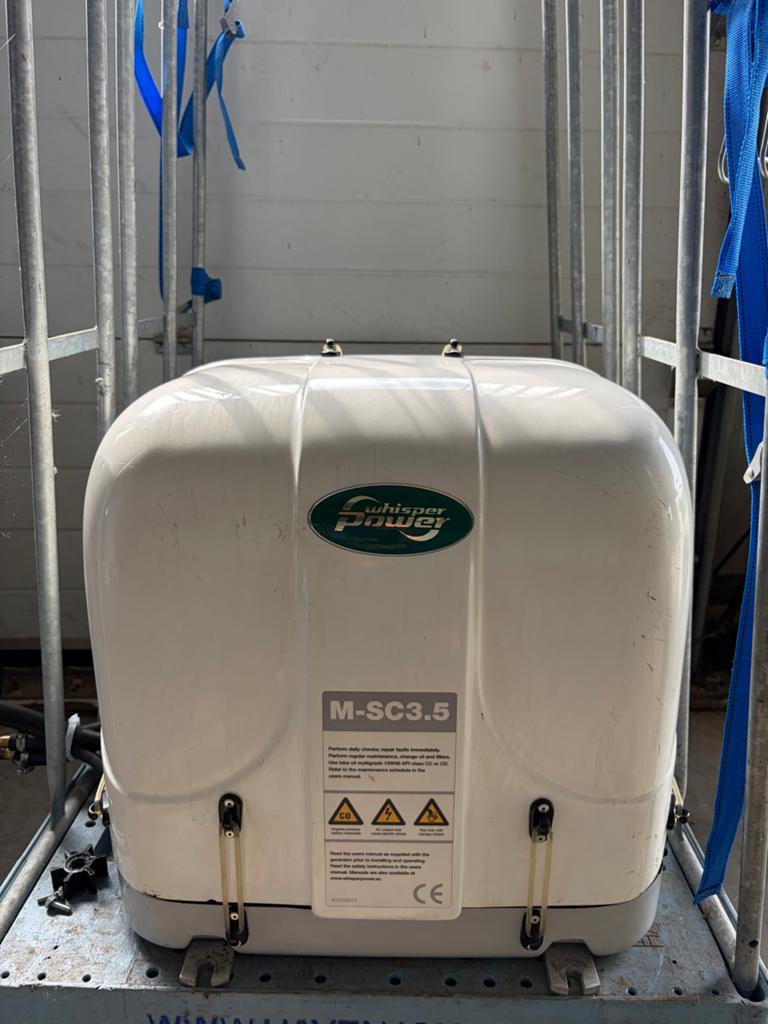 WhisperPower M-SC3.5 Generator met Afstandsbediening 95 uur!, Ophalen, Hoofdstraat 1, Zo goed als nieuw, Info@whisperpower.nl