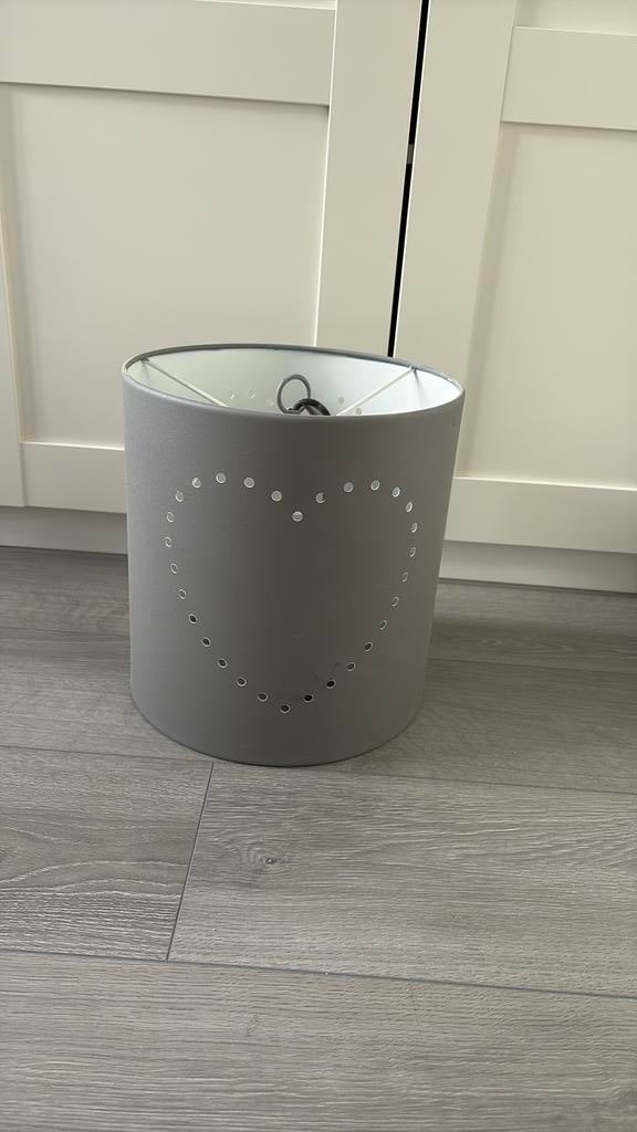 Hanglamp met hartje grijs, Ophalen, Gebruikt, Grijs, Rond