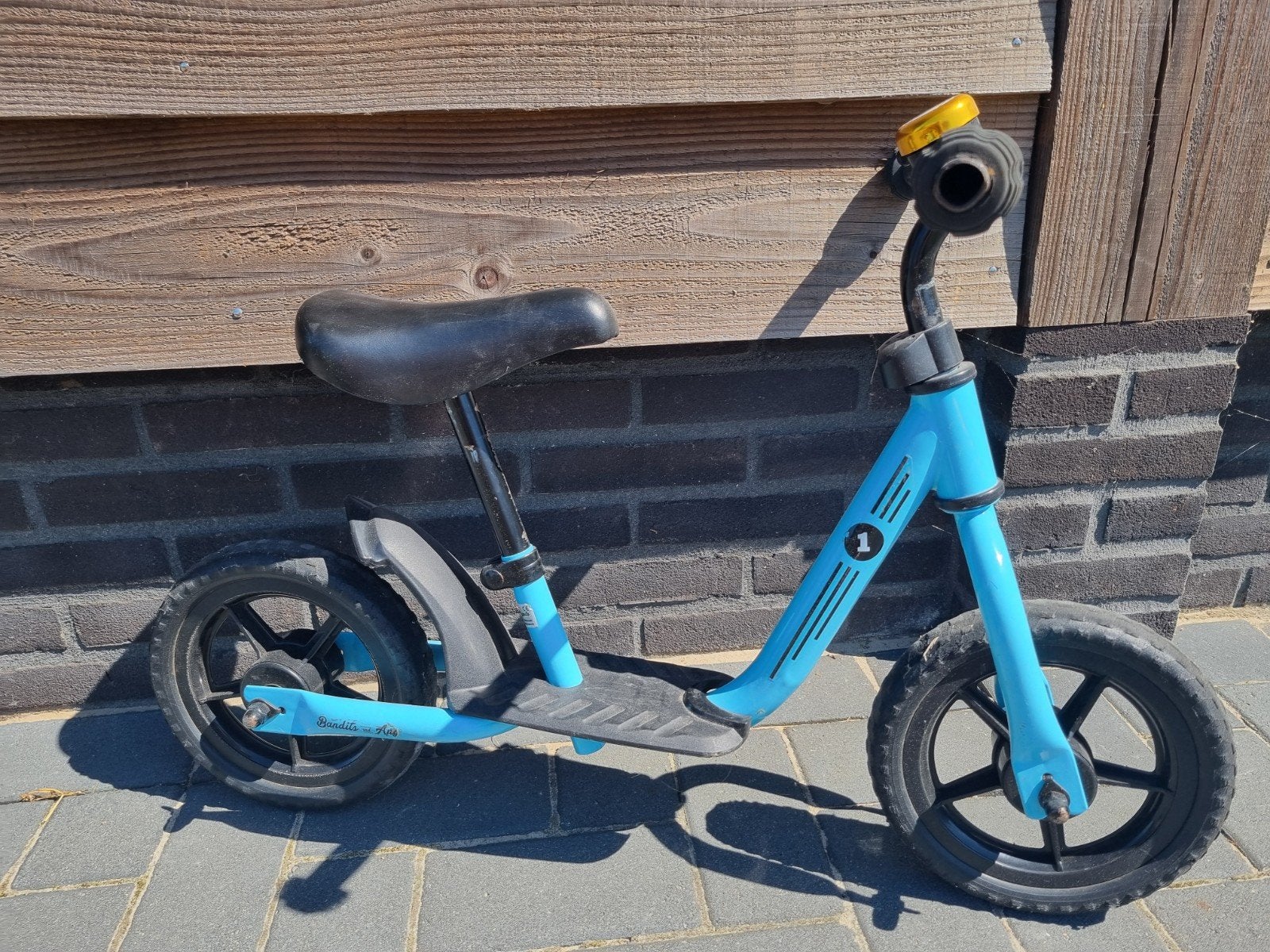 Blauwe Bandits & Angels loopfiets voor kinderen - Gebruikt, Ophalen, Gebruikt, Minder dan 16 inch, Bandits & Angels