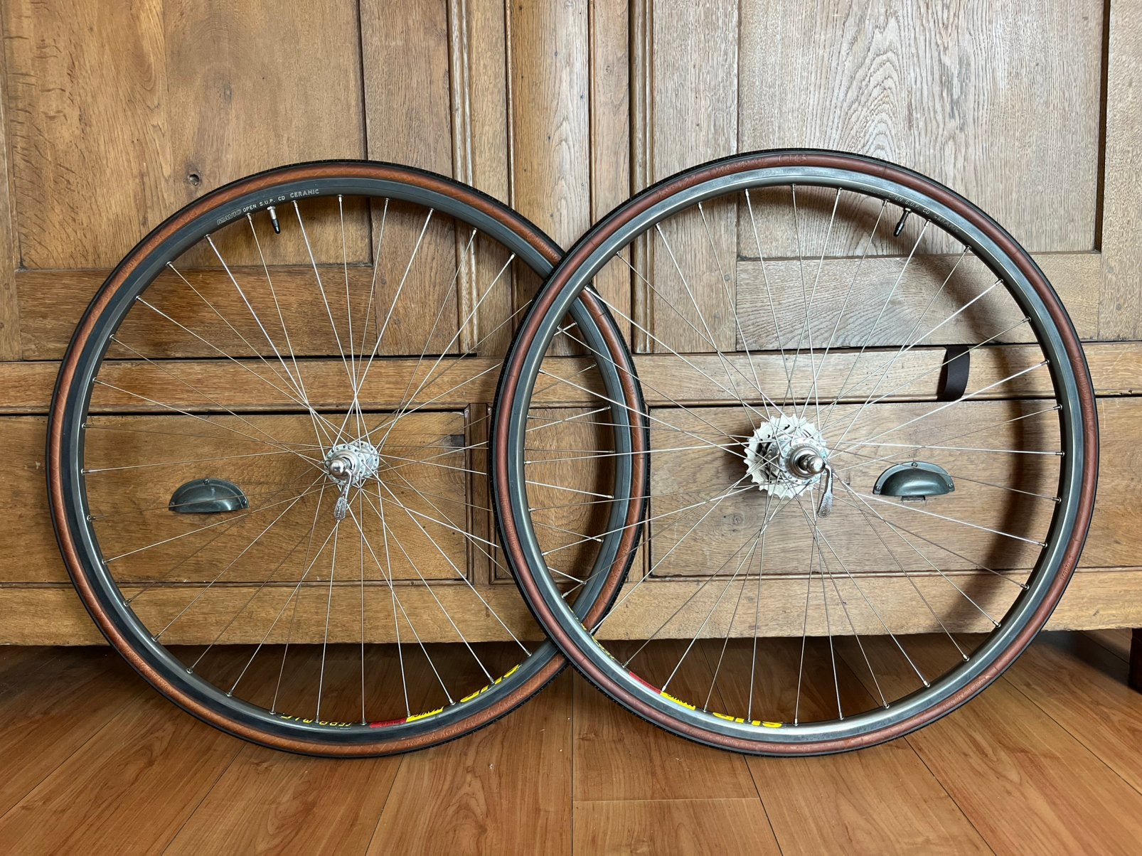 Vintage Campagnolo Super Record wielset in nieuwstaat, Fietsen en Brommers, Ophalen of Verzenden, Zo goed als nieuw