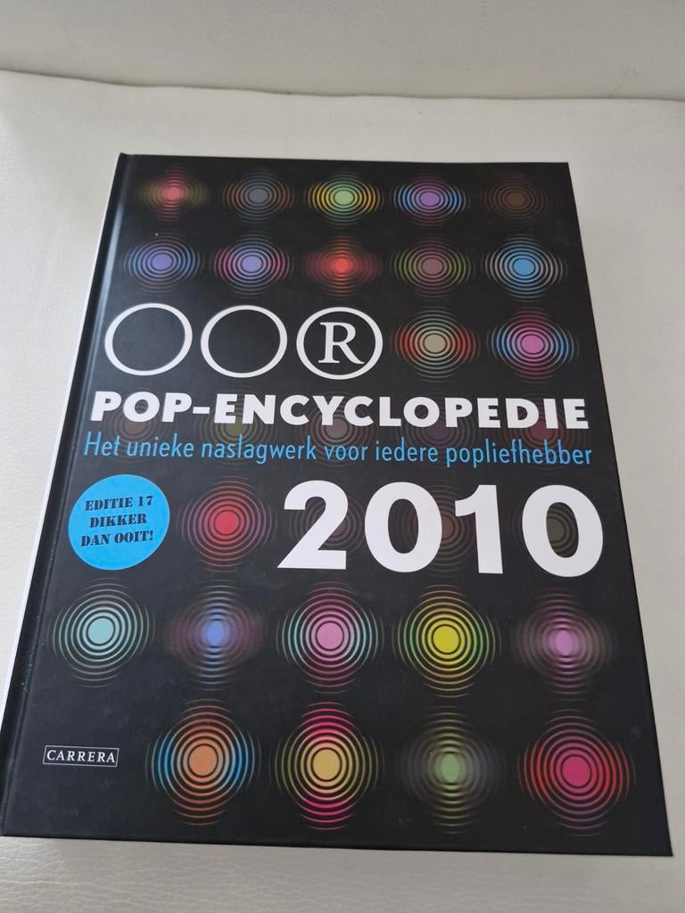 OOR Pop-encyclopedie 2010 - Het unieke naslagwerk, Ophalen of Verzenden, Zo goed als nieuw, Algemeen, OOR