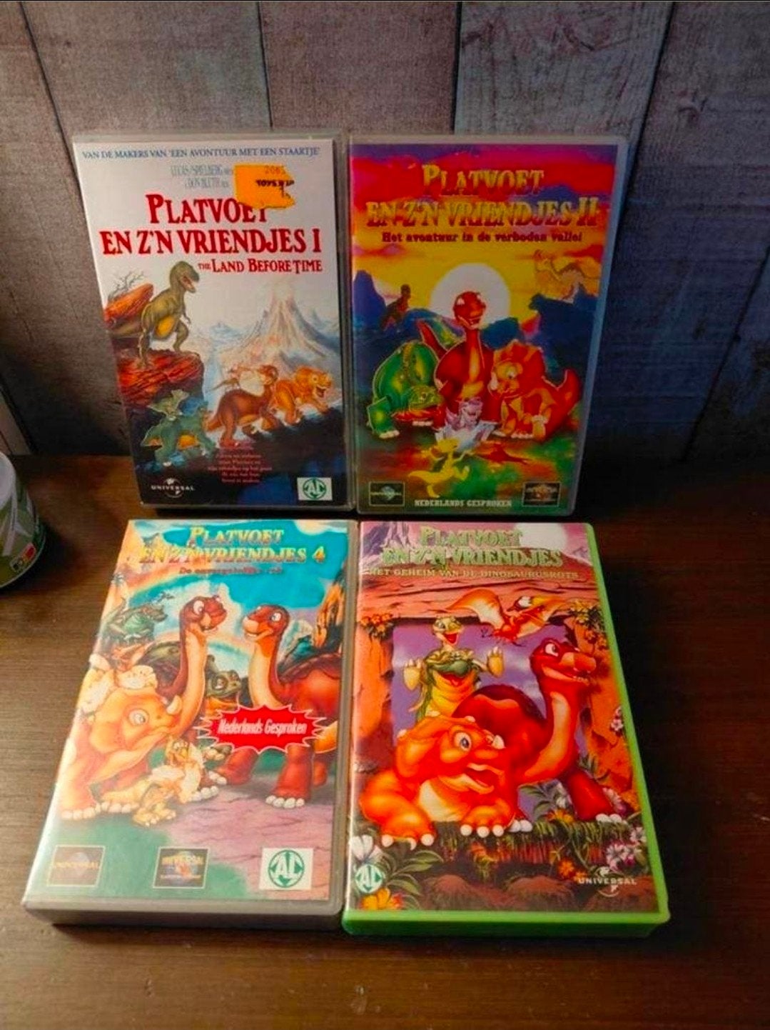 Platvoet 1,2,4,6 op videoband., Cd's en Dvd's, VHS | Kinderen en Jeugd, Gebruikt, Tekenfilm, Alle leeftijden, Ophalen of Verzenden