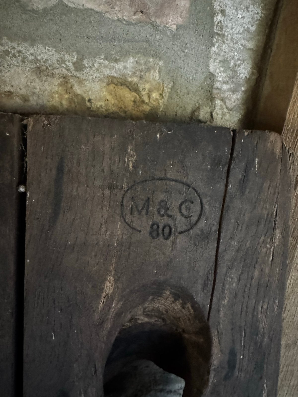 Antiek houten wijnrek - M&C 80, Huis en Inrichting, Gebruikt, Ophalen of Verzenden, 25 flessen of meer, 75 – 100