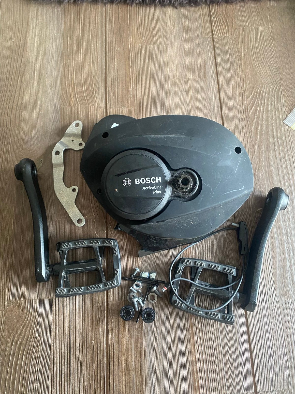 Bosch Active Line Plus midden motor met pedalen&onderdelen, Fietsen en Brommers, Zo goed als nieuw