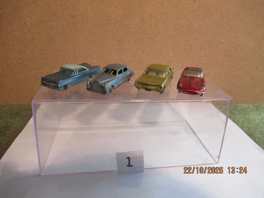 - 1 -  matchbox   4 stuks   Lesney, Ophalen of Verzenden, Gebruikt, Auto, Lesney