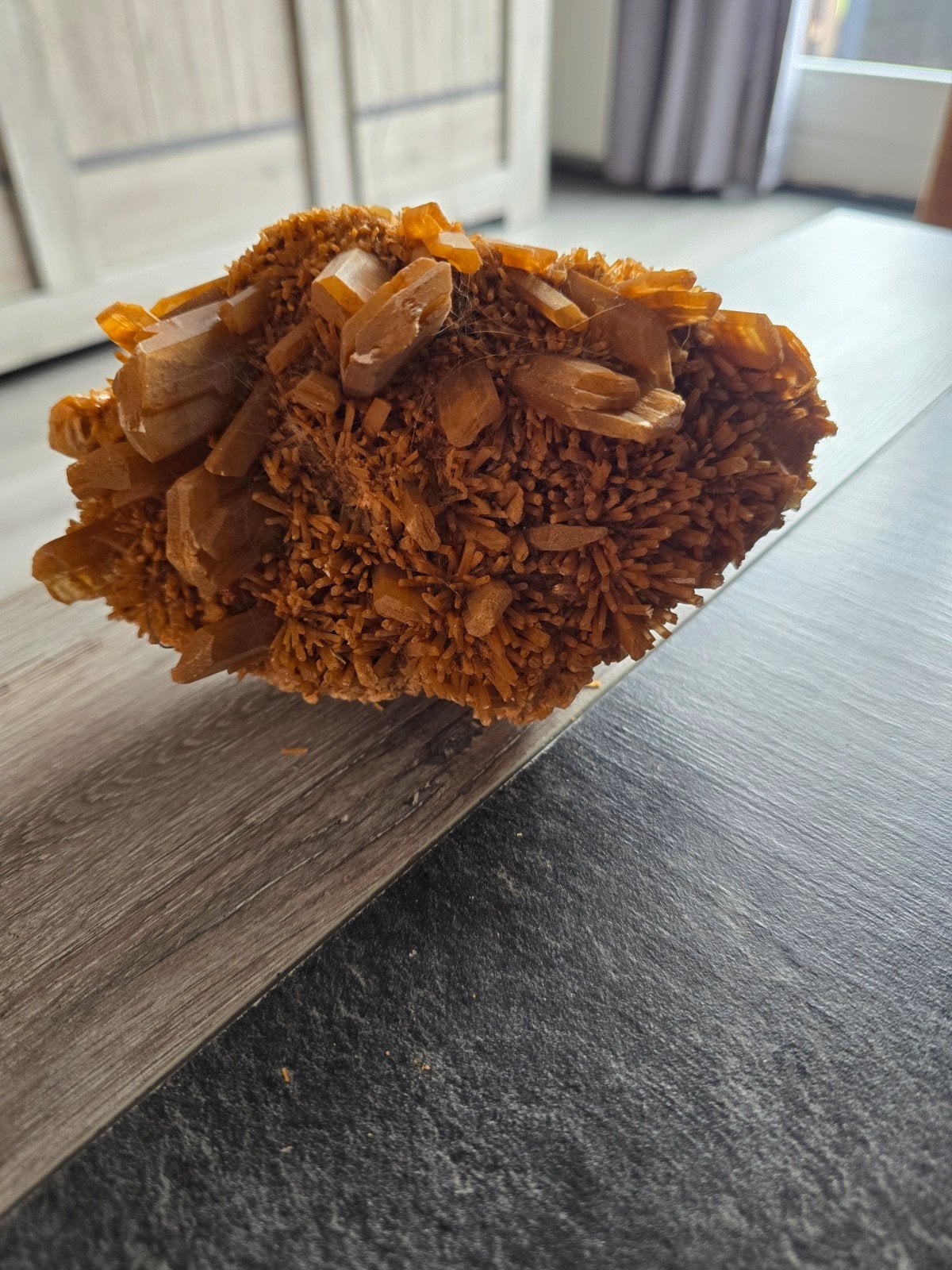 Prachtig Oranje Mineraal Kristal Cluster, Verzamelen, Mineralen en Fossielen, Ophalen of Verzenden, Mineraal