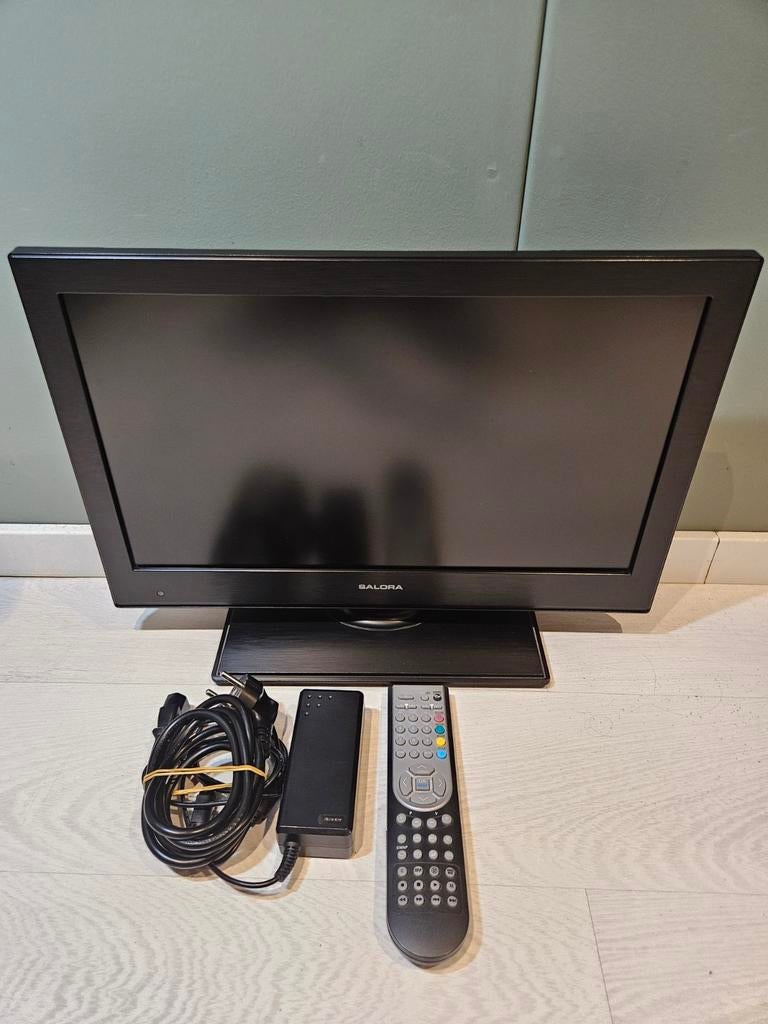 Salora 19 inch TV met DVD speler, LED, 50 Hz, Zo goed als nieuw, Minder dan 40 cm