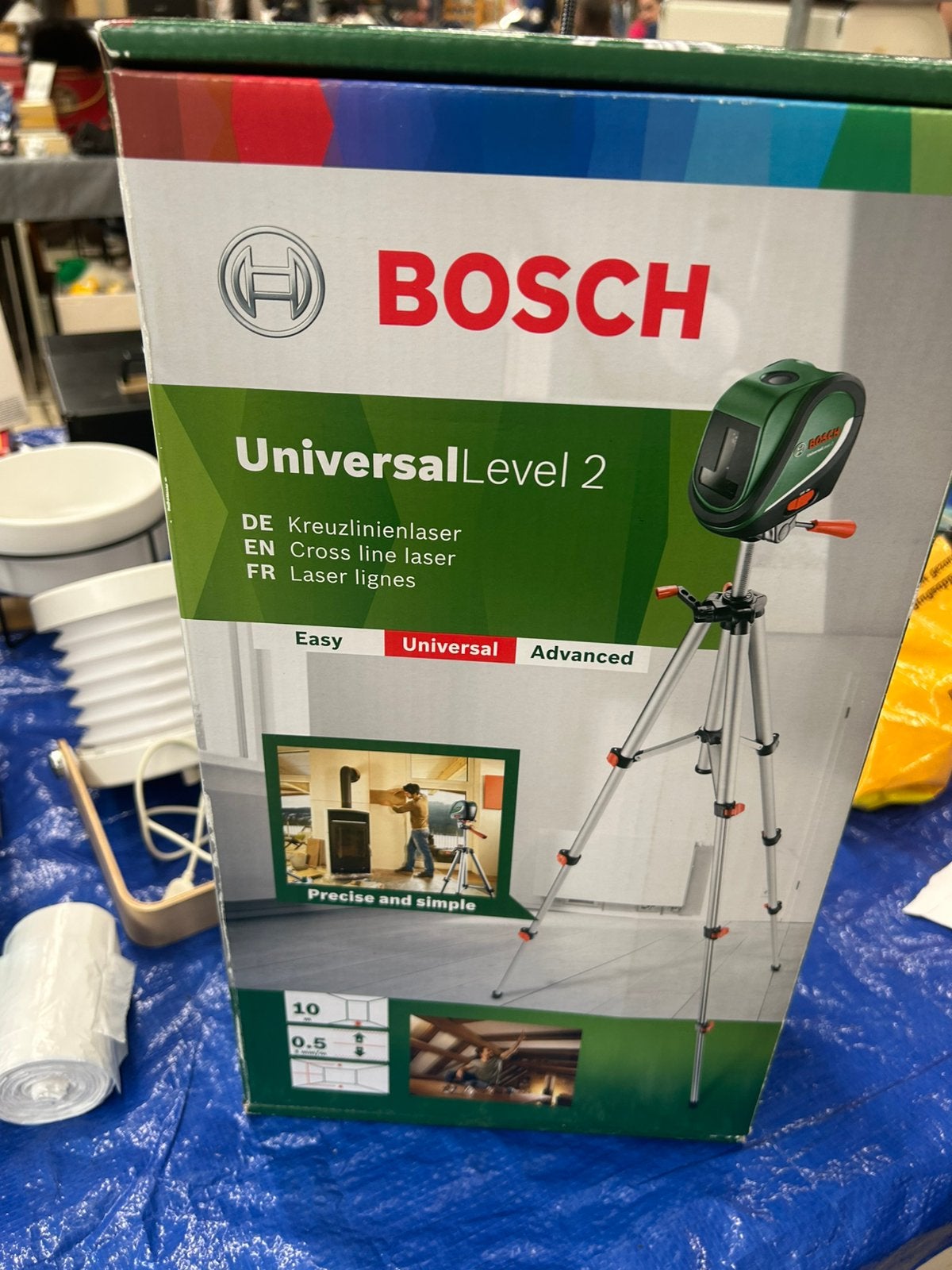 Bosch laser level 2 bijna nieuw, Ophalen of Verzenden, Zo goed als nieuw, Laser