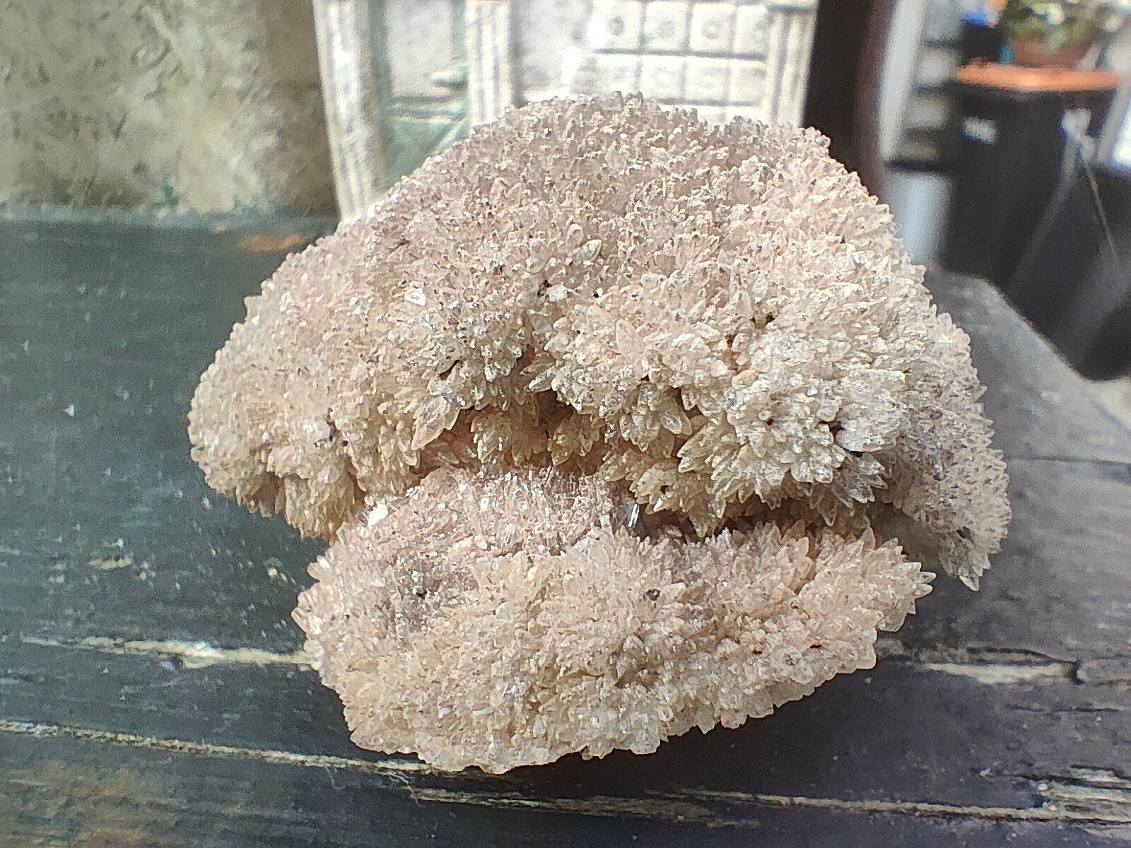Uniek sponsachtig mineraal - 117 gram, Verzamelen, Ophalen