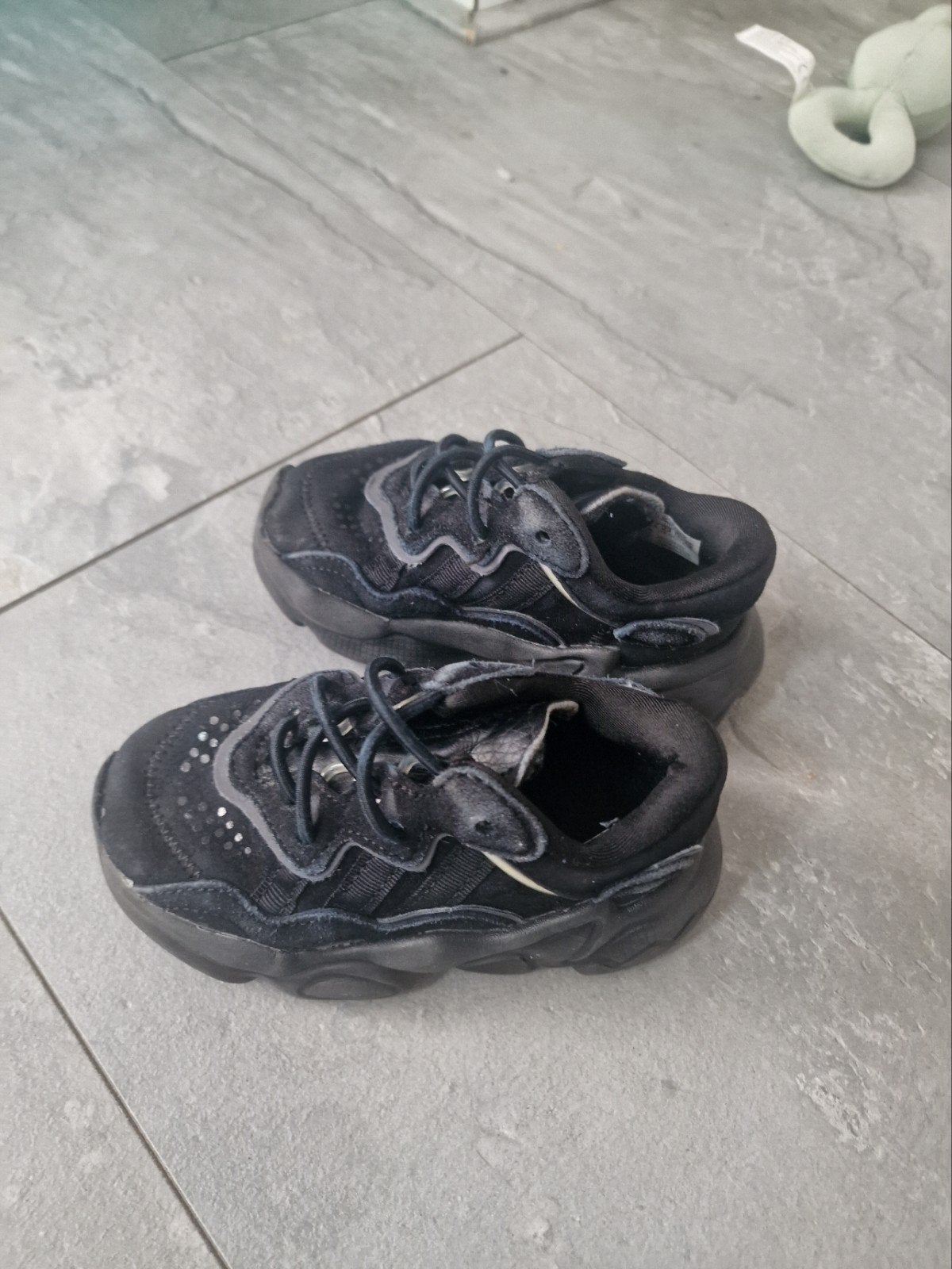 Adidas Ozweego sneakers - Zwart - Maat 23, Kinderen en Baby's, Kinderkleding | Overige, Ophalen of Verzenden, Zo goed als nieuw