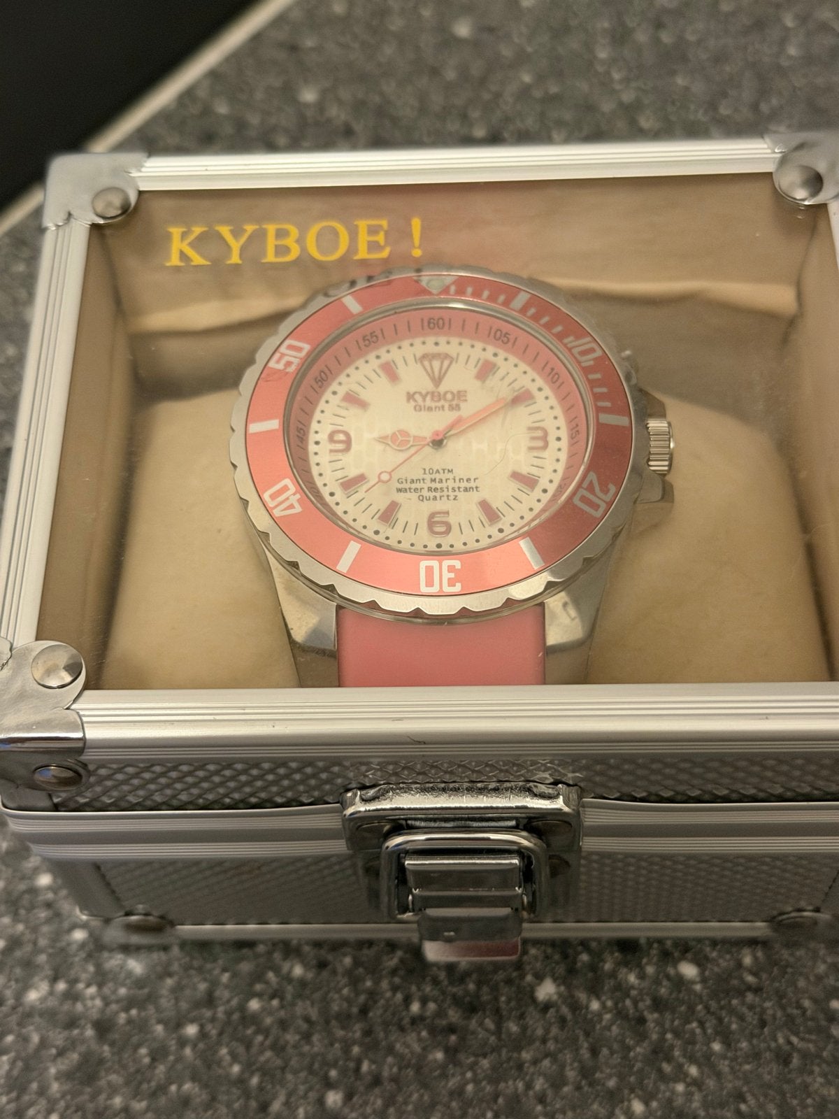 Kyboe! Giant Mariner horloge - Roze/Zilver 55, Overige merken, Staal, Polshorloge, Kunststof