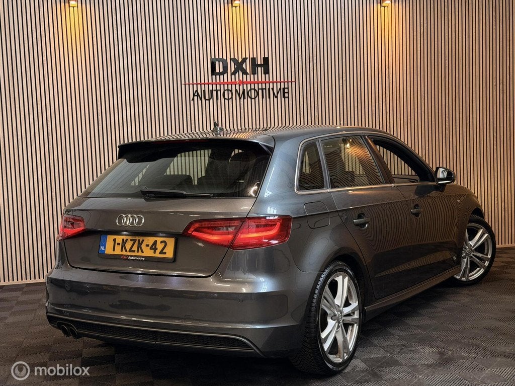 Audi A3 Sportback 1.4 TFSI CoD S-Line APK-5/2027 B&O NAV PDC, Gebruikt, Leder en Stof, Origineel Nederlands, 1500 kg