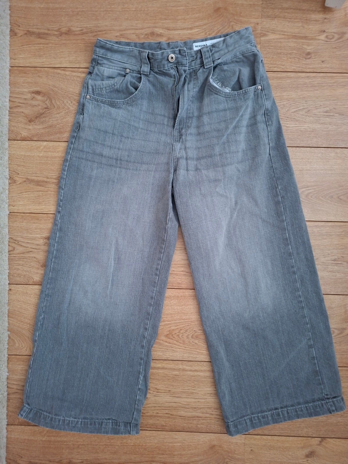 Bershka baggy jeans, Ophalen of Verzenden, Zo goed als nieuw, Blauw, W32 (confectie 46) of kleiner