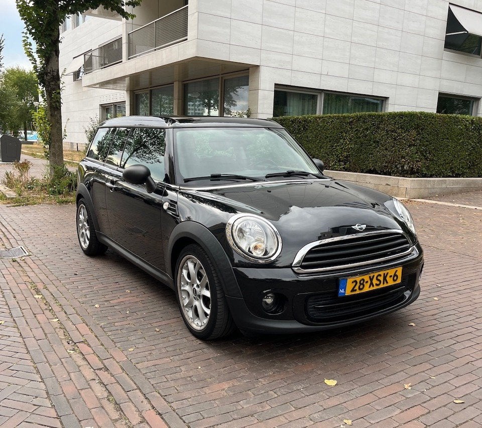 MINI Clubman One 1.6 | 2012 | 142.000 km | Goed onderhouden, Voorwielaandrijving, Stof, 4 cilinders, 4 stoelen