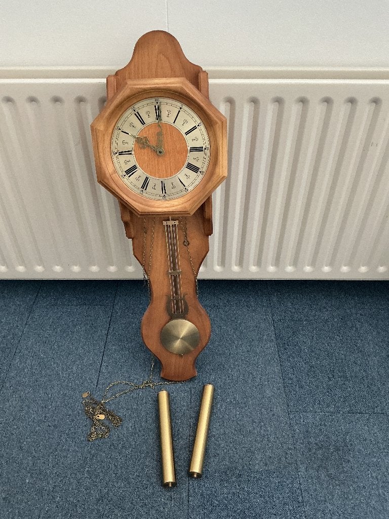 Eiken hangklok met gewichten, Ophalen, Met gewichten, Analoog, Retro