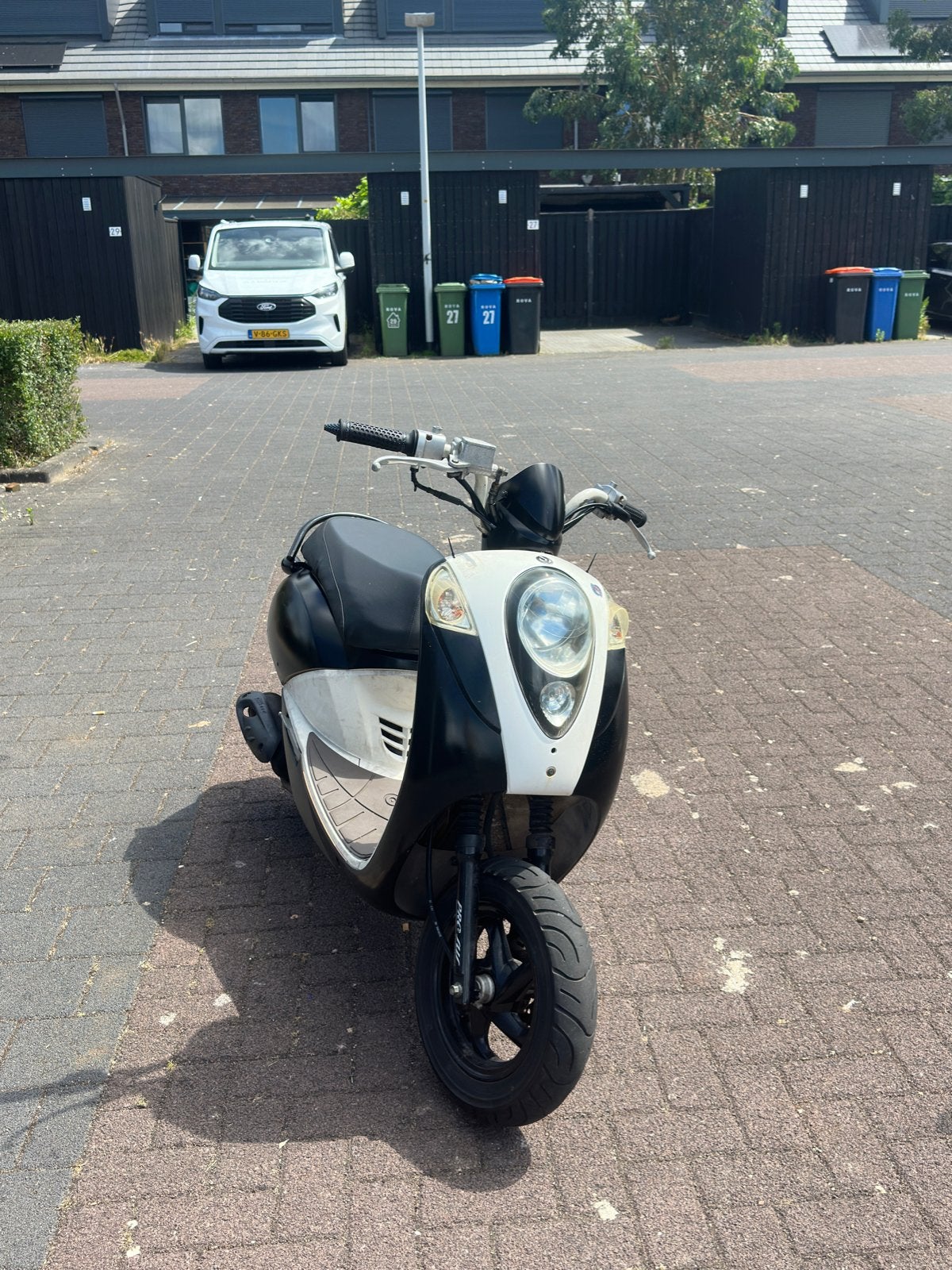 sym mio 50 snor, Fietsen en Brommers, Scooters | SYM, Nieuw, Benzine, 50 cc, Maximaal 25 km/u