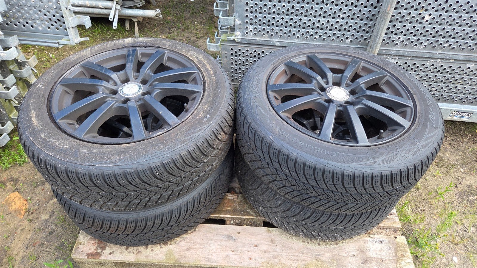 Winterbanden met velgen - 225/55 R17, Auto-onderdelen, Banden en Velgen, Gebruikt, Banden en Velgen, 17 inch, 225 mm