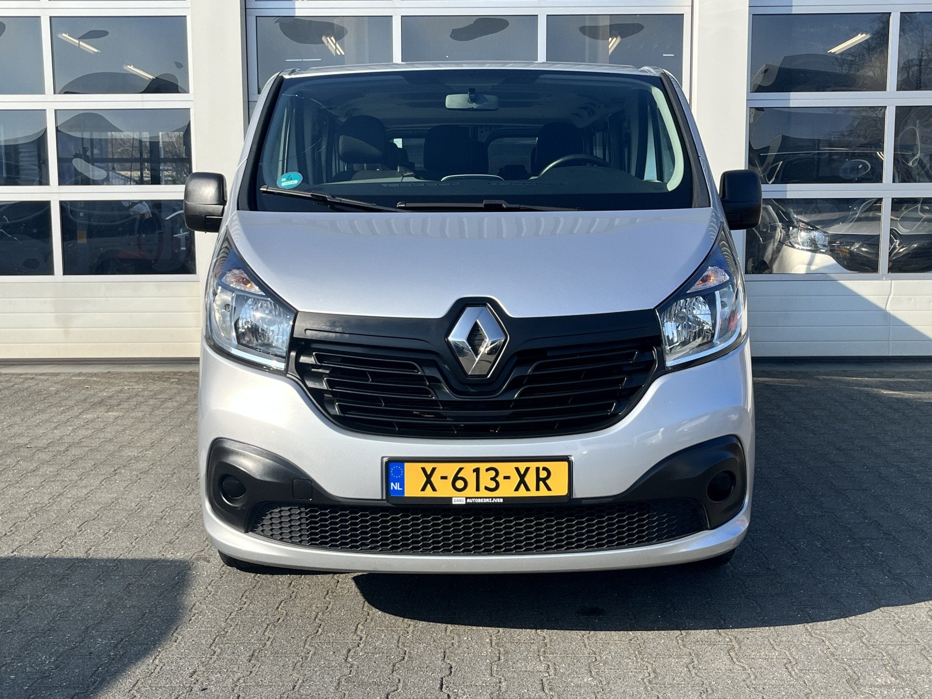 Renault Trafic Passenger 1.6 dCi Grand BTW / BPM vrij marge, Auto's, Renault, Voorwielaandrijving, Stof, Gebruikt, 2000 kg